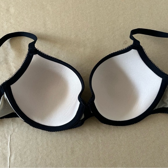 Wacoal Bra 32D Finesse Molded Underwire T-Shirt Bra Lingerie Black Lace 853201 - Picture 6 of 10